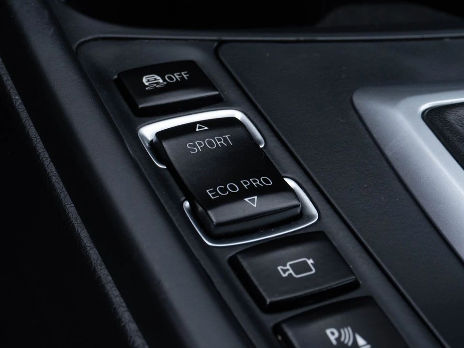 2014 BMW 4 Series - Image 7 of 20