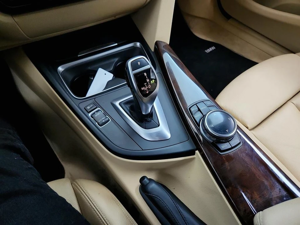 2014 BMW 4 Series - Image 18 of 21