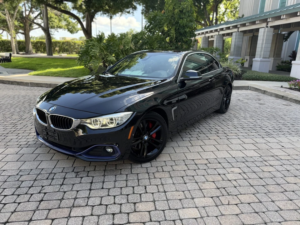 2014 BMW F33 435i & 440i Convertible - Image 16 of 31