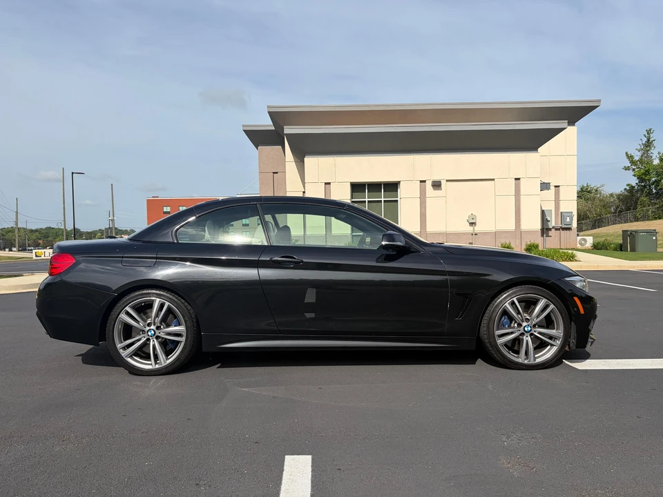 2014 BMW F33 435i & 440i Convertible - Image 19 of 31