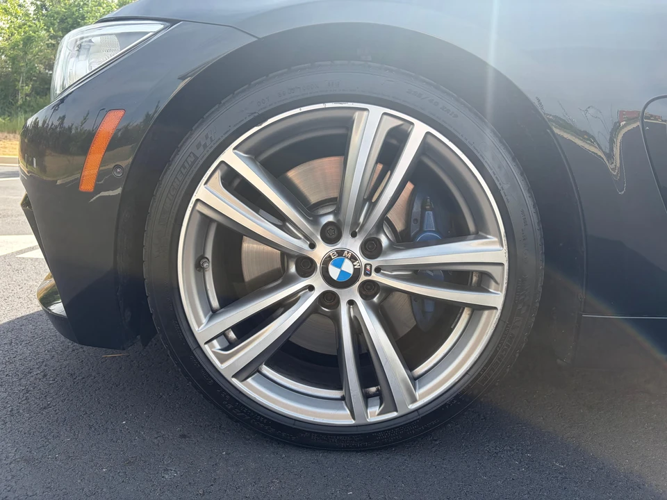 2014 BMW F33 435i & 440i Convertible - Image 30 of 31