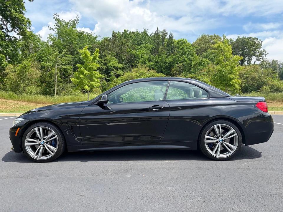 2014 BMW F33 435i & 440i Convertible - Image 16 of 31