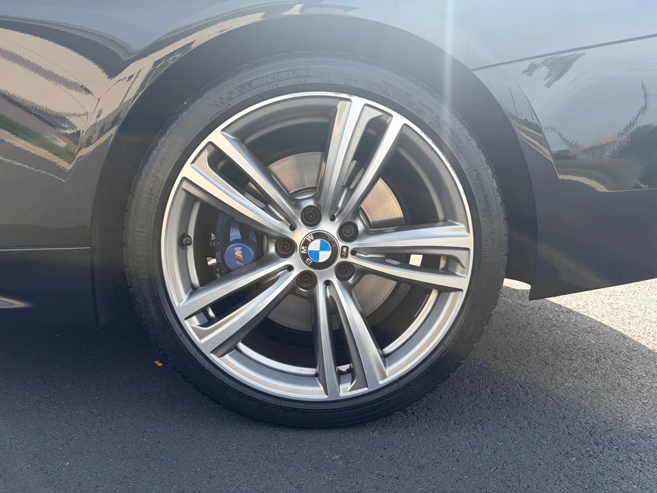 2014 BMW F33 435i & 440i Convertible - Image 31 of 31