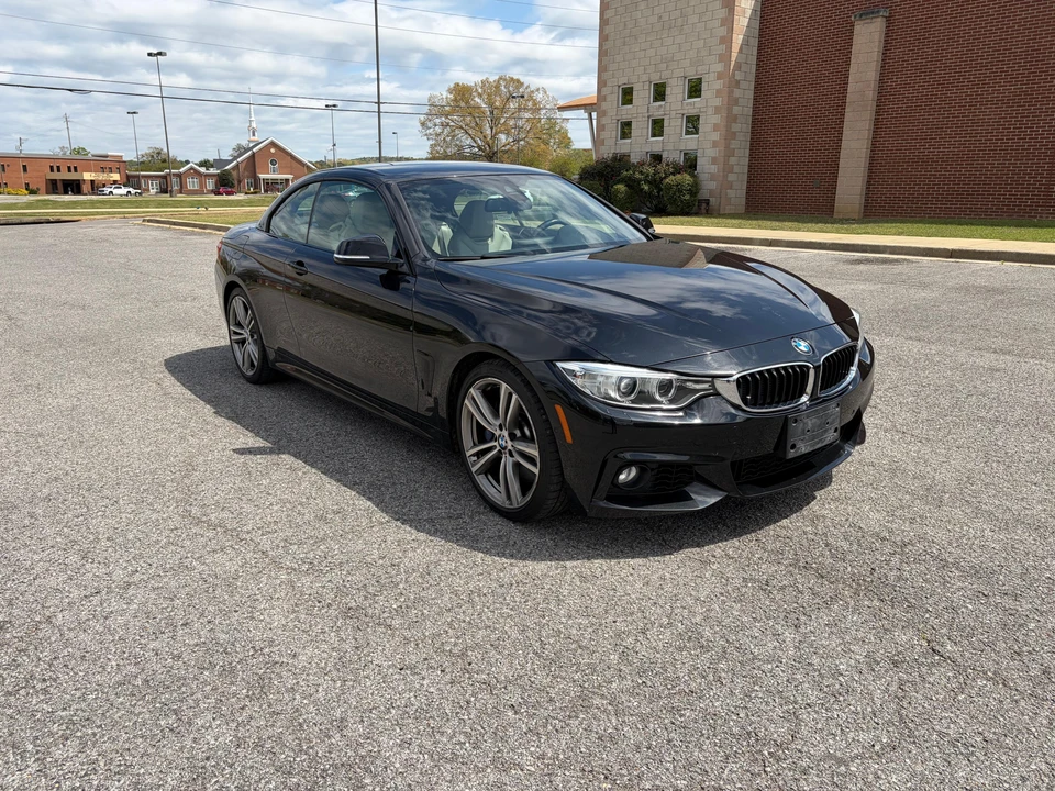 2014 BMW F33 435i & 440i Convertible - Image 21 of 31