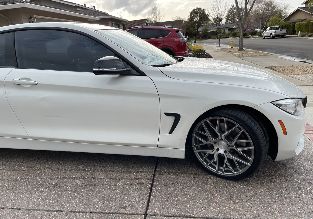2014 BMW F32 435i & 440i Coupe - Image 24 of 31