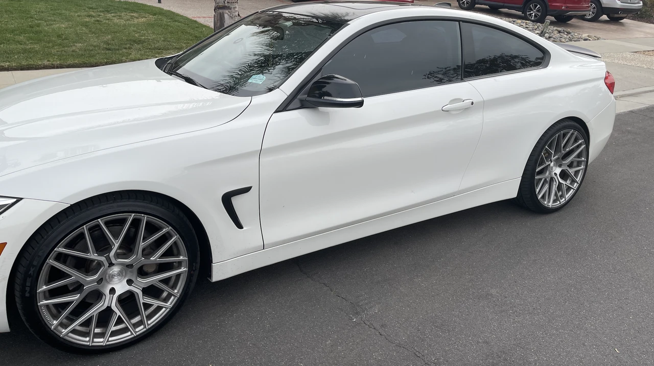 2014 BMW F32 435i & 440i Coupe - Image 30 of 31