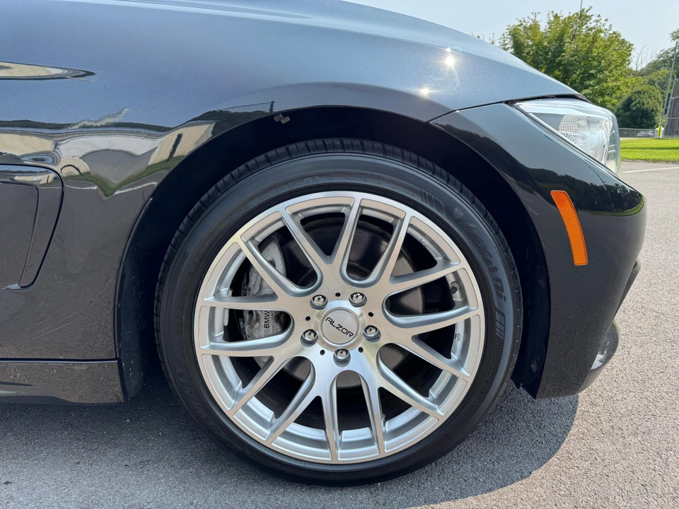 2014 BMW F32 435i & 440i Coupe - Image 27 of 31