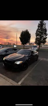 2014 BMW 5 Series 528i Sedan 4D