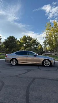 2014 BMW 5 Series 528i Sedan