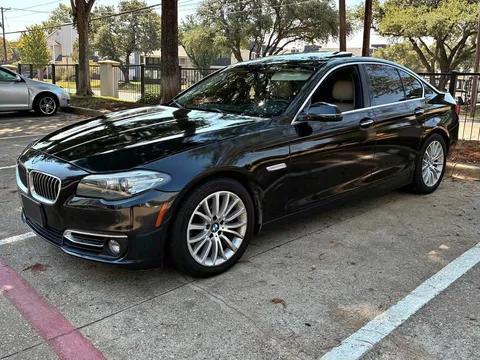 2014 BMW 5 Series 528i Sedan 4D