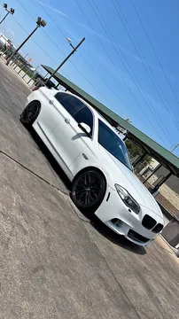 2014 BMW 5 Series 528i Sedan 4D