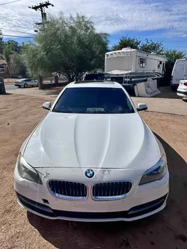 2014 BMW 5 Series 528i Sedan 4D