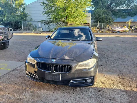 2014 BMW 5 Series 528i Sedan 4D