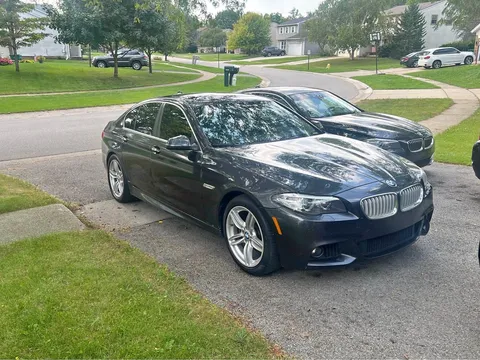 2014 BMW 5 Series 528i Sedan 4D