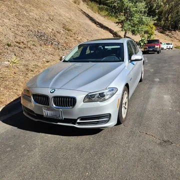 2014 BMW 5 Series 528i xDrive Sedan