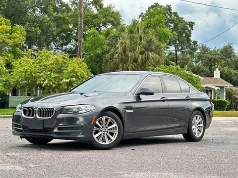 2014 BMW 5 Series 528i xDrive Sedan 4D