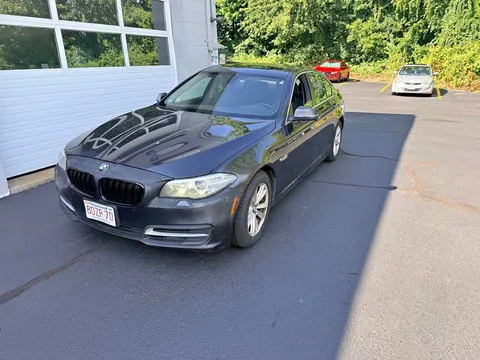 2014 BMW 5 Series 528xi Sedan 4D