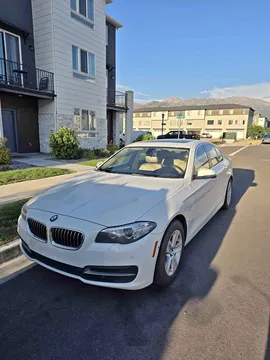 2014 BMW 5 Series 528xi Sedan 4D