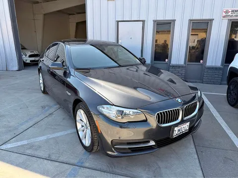 2014 BMW 5 Series 530i Sedan 4D