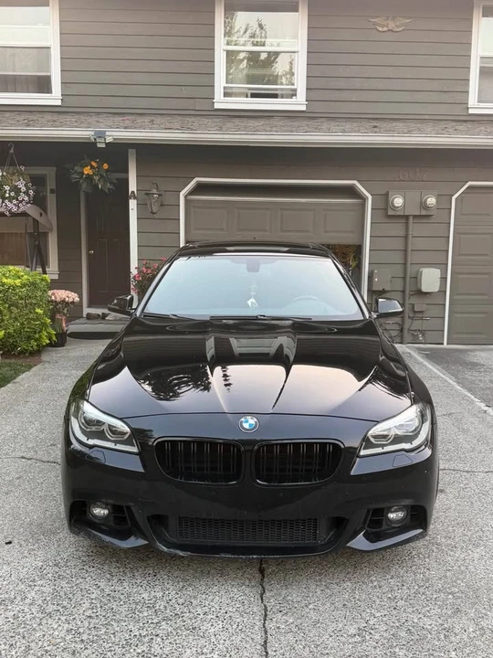 2014 BMW F10 5 Series Sedan - Image 3 of 10