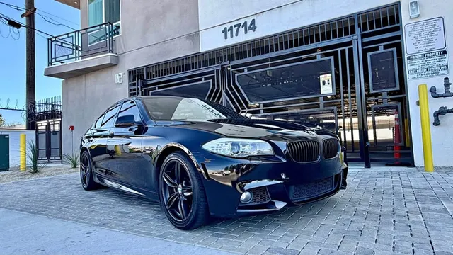 2014 BMW 5 Series 535i Sedan 4D