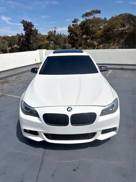 2014 BMW 5 Series 535i xDrive Sedan 4D