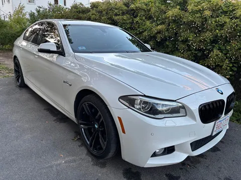 2014 BMW 5 Series 535xi Sedan 4D