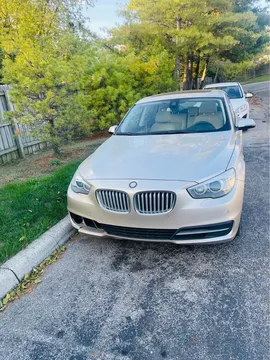 2014 BMW 5 Series 550i Gran Turismo Sedan 4D