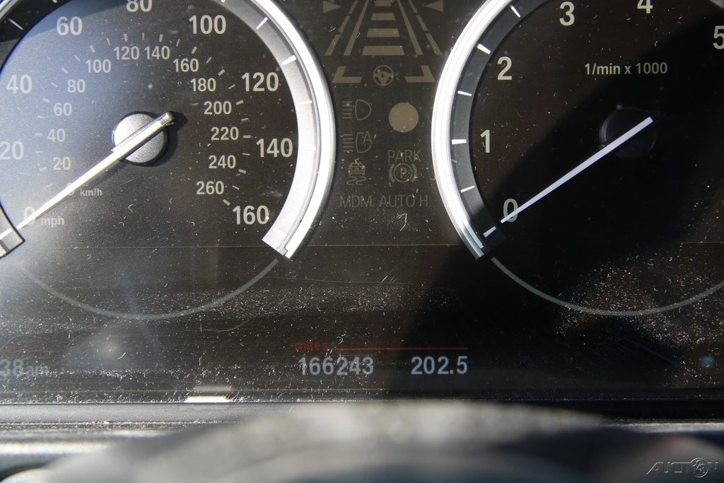 2014 BMW F10 550i & M550d Sedan - Image 16 of 21
