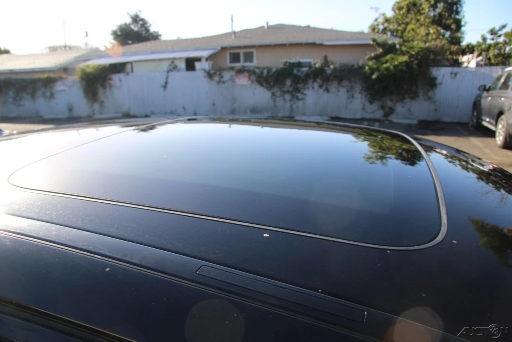 2014 BMW F10 550i & M550d Sedan - Image 10 of 21