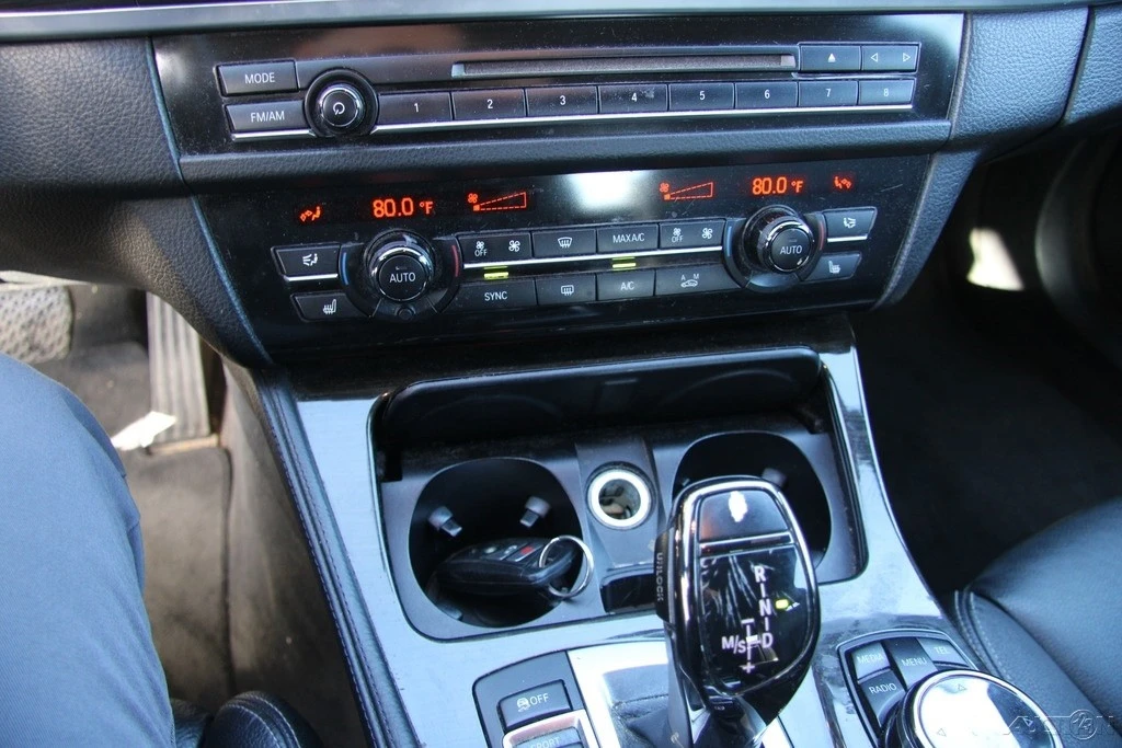 2014 BMW F10 550i & M550d Sedan - Image 18 of 21