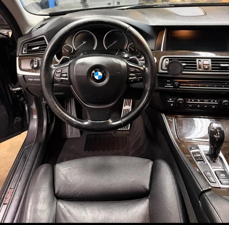 2014 BMW F10 550i & M550d Sedan - Image 10 of 12