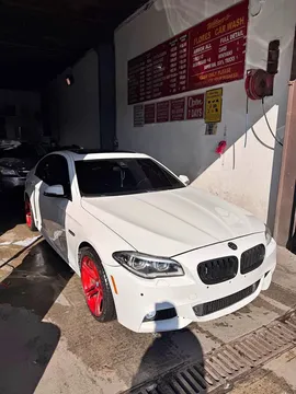 2014 BMW 5 Series 550i xDrive Sedan 4D