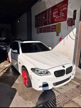 2014 BMW 5 Series 550i xDrive Sedan 4D
