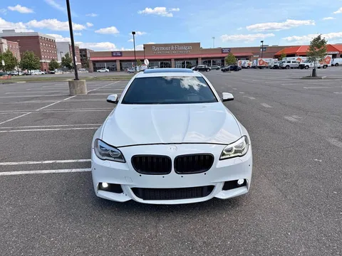 2014 BMW 5 Series 550i xDrive Sedan 4D