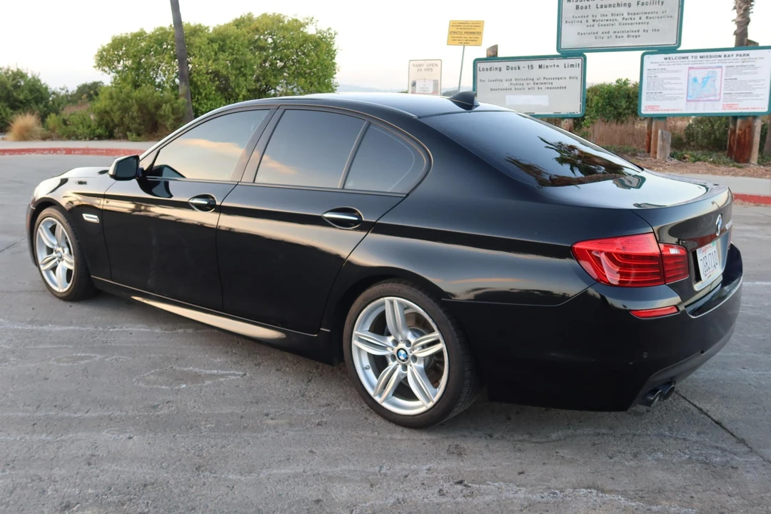 2014 BMW F10 5 Series Sedan - Image 4 of 31