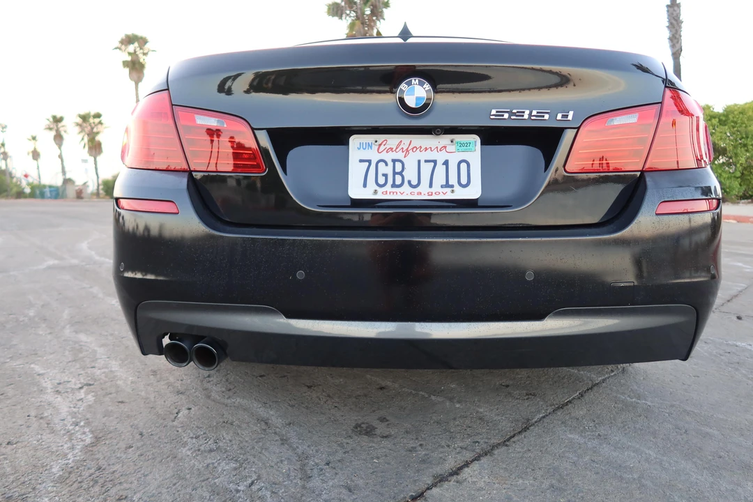 2014 BMW F10 5 Series Sedan - Image 14 of 31