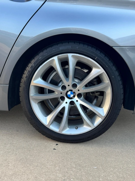 2014 BMW F10 5 Series Sedan - Image 21 of 31