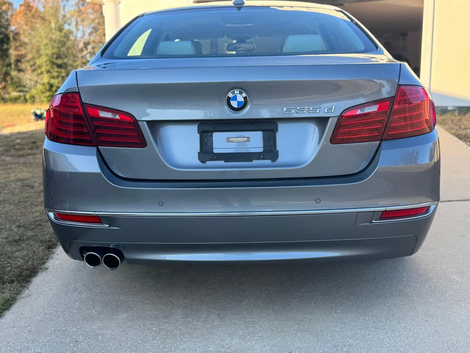 2014 BMW F10 5 Series Sedan - Image 11 of 31