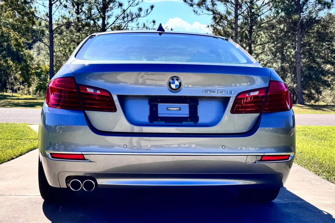 2014 BMW F10 5 Series Sedan - Image 5 of 31