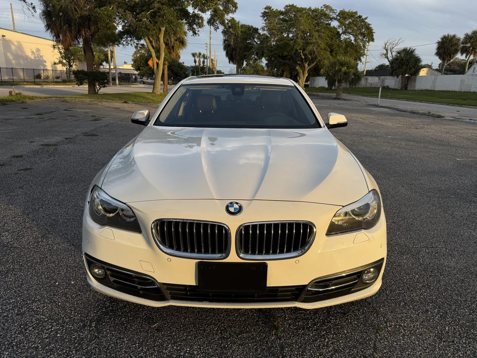 2014 BMW F10 5 Series Sedan - Image 12 of 31