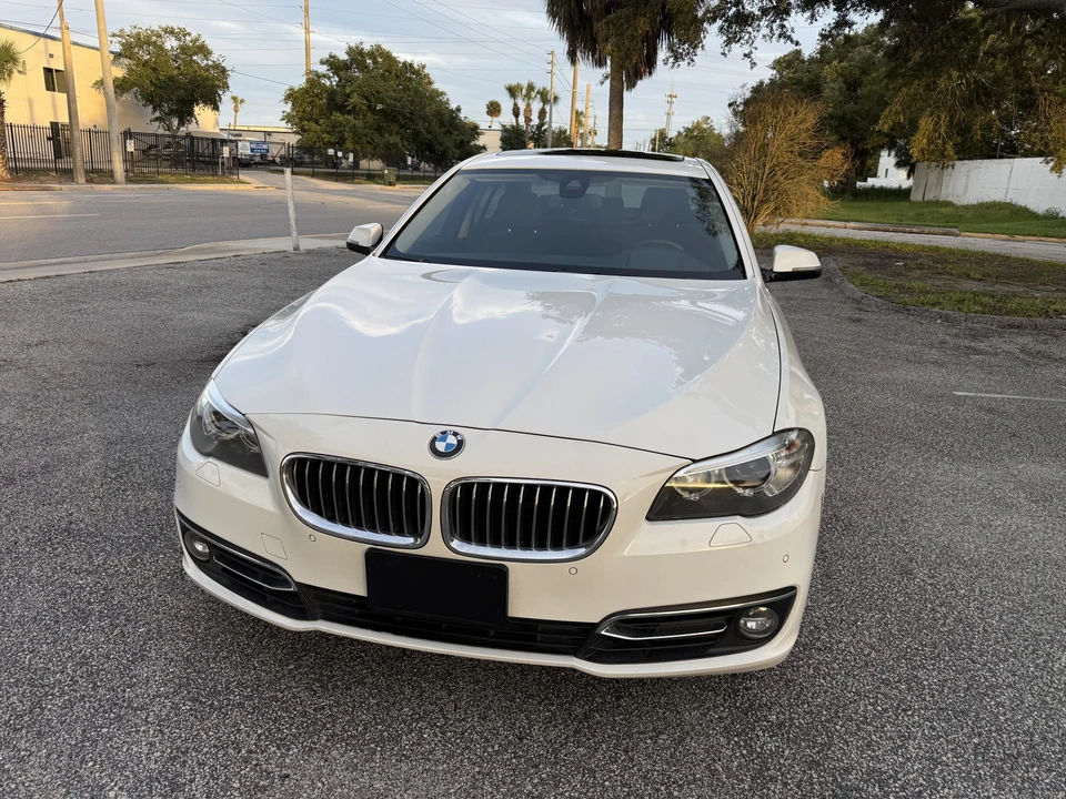 2014 BMW F10 5 Series Sedan - Image 15 of 31