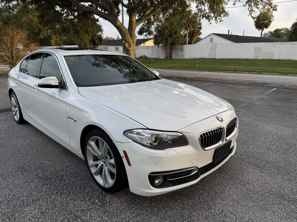 2014 BMW F10 5 Series Sedan - Image 6 of 31
