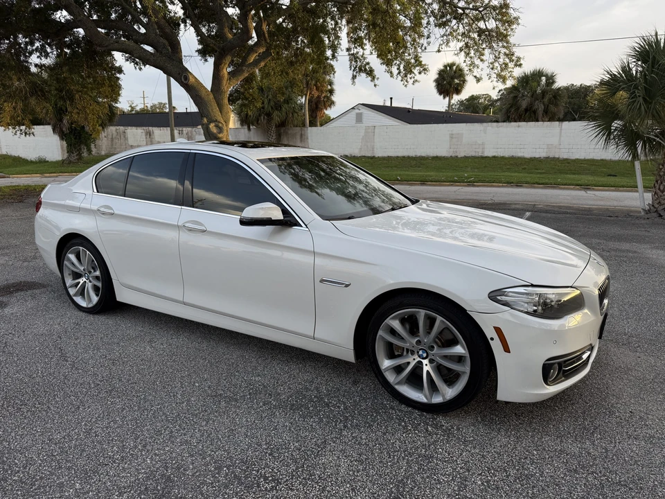 2014 BMW F10 5 Series Sedan - Image 4 of 31