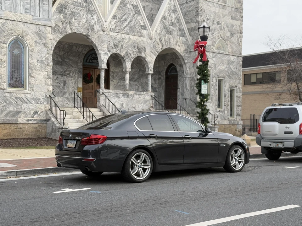 2014 BMW F10 5 Series Sedan - Image 21 of 31