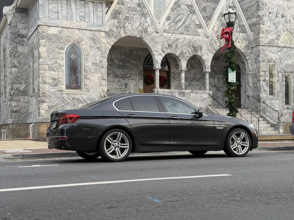 2014 BMW F10 5 Series Sedan - Image 23 of 31