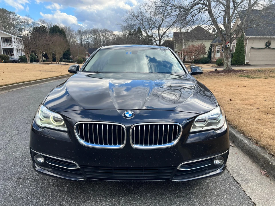 2014 BMW F10 5 Series Sedan - Image 8 of 31