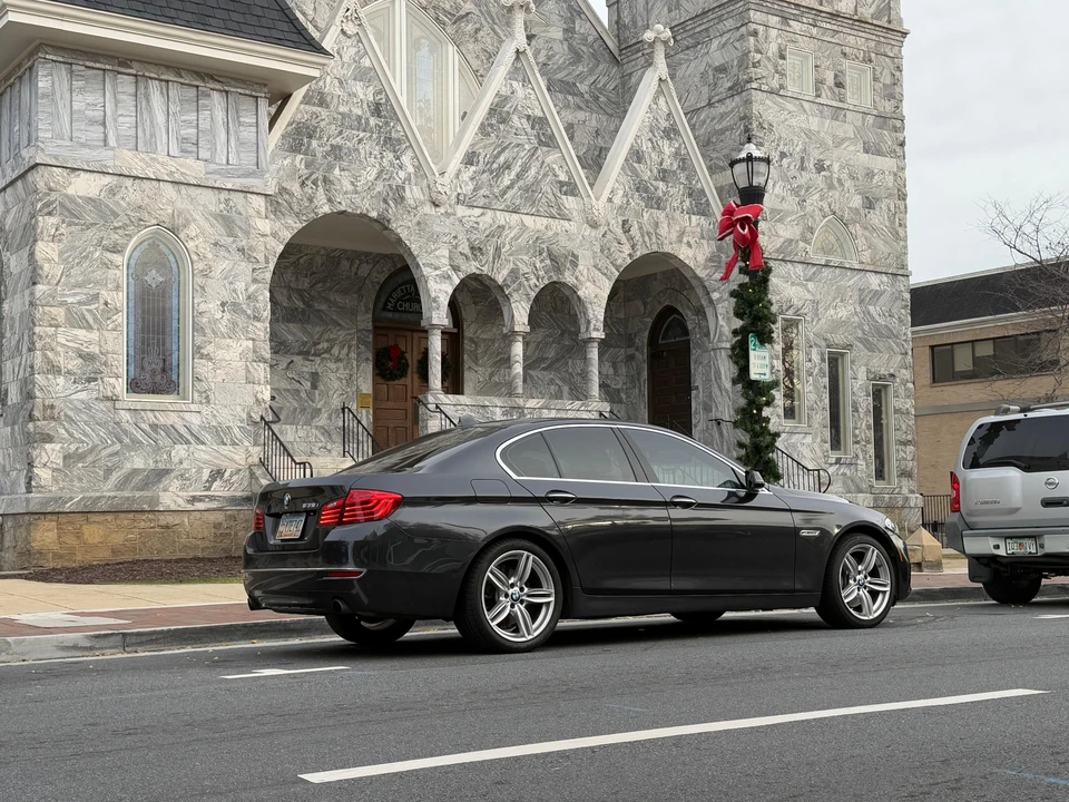 2014 BMW F10 5 Series Sedan - Image 20 of 31