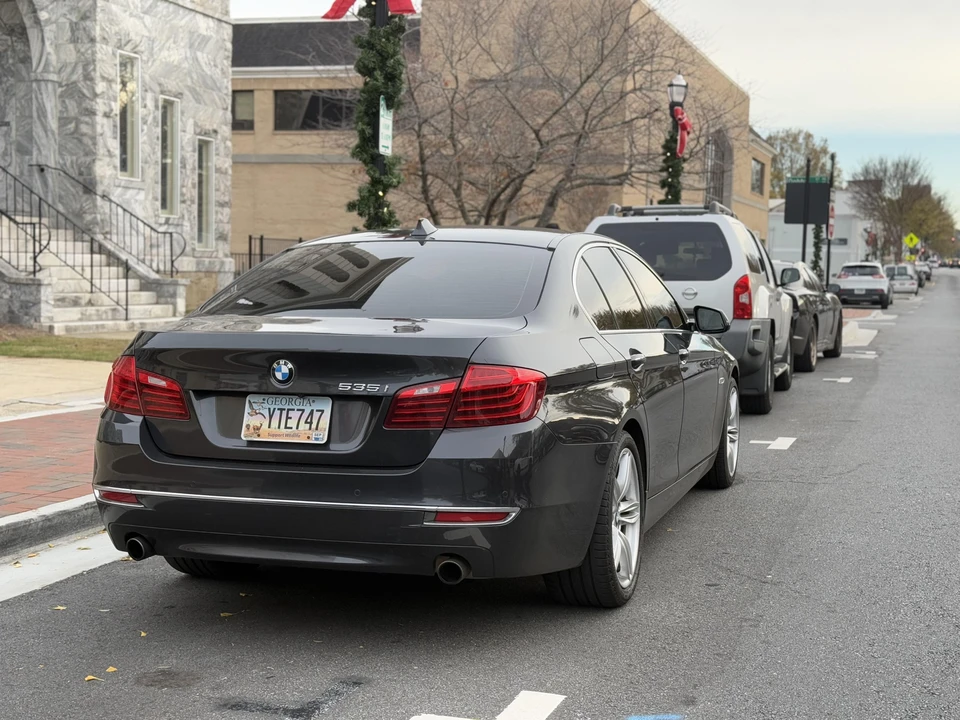 2014 BMW F10 5 Series Sedan - Image 17 of 31