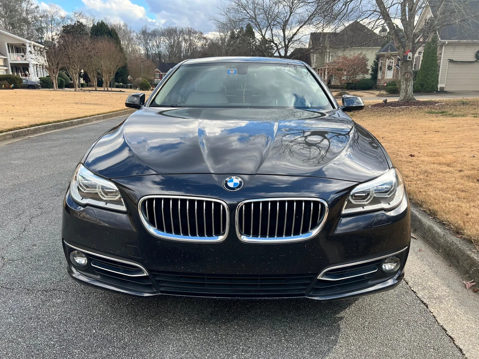 2014 BMW F10 5 Series Sedan - Image 9 of 31
